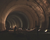Dokonovac prce Jin tunel